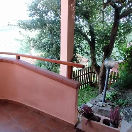 Casa Tille Semesterbostad *